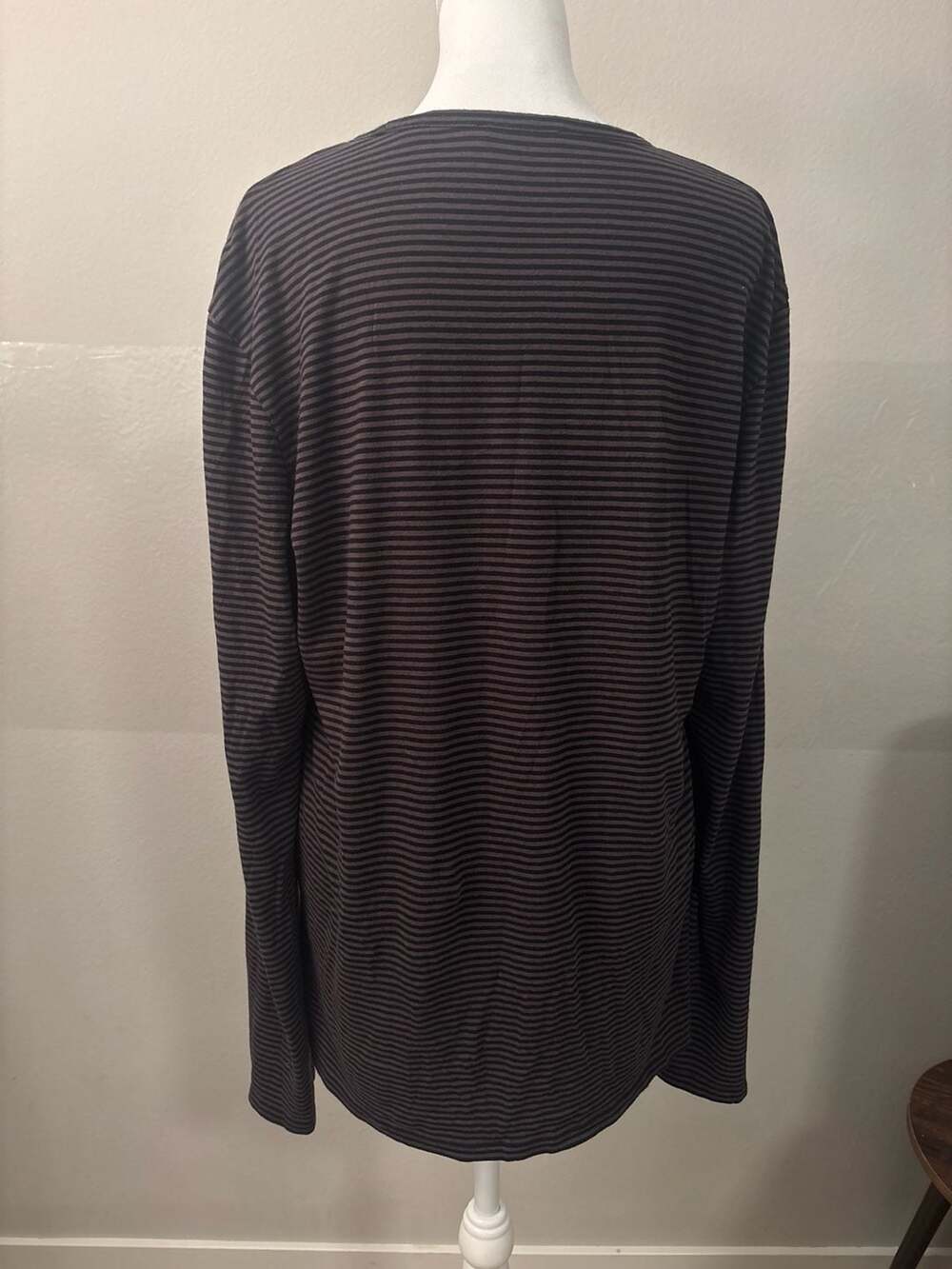 Vince Long Sleeve Crewneck Tee Size M Black Brown Striped Shirt